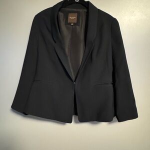 The Limited Women's Black Clasp-Front Blazer Jacket